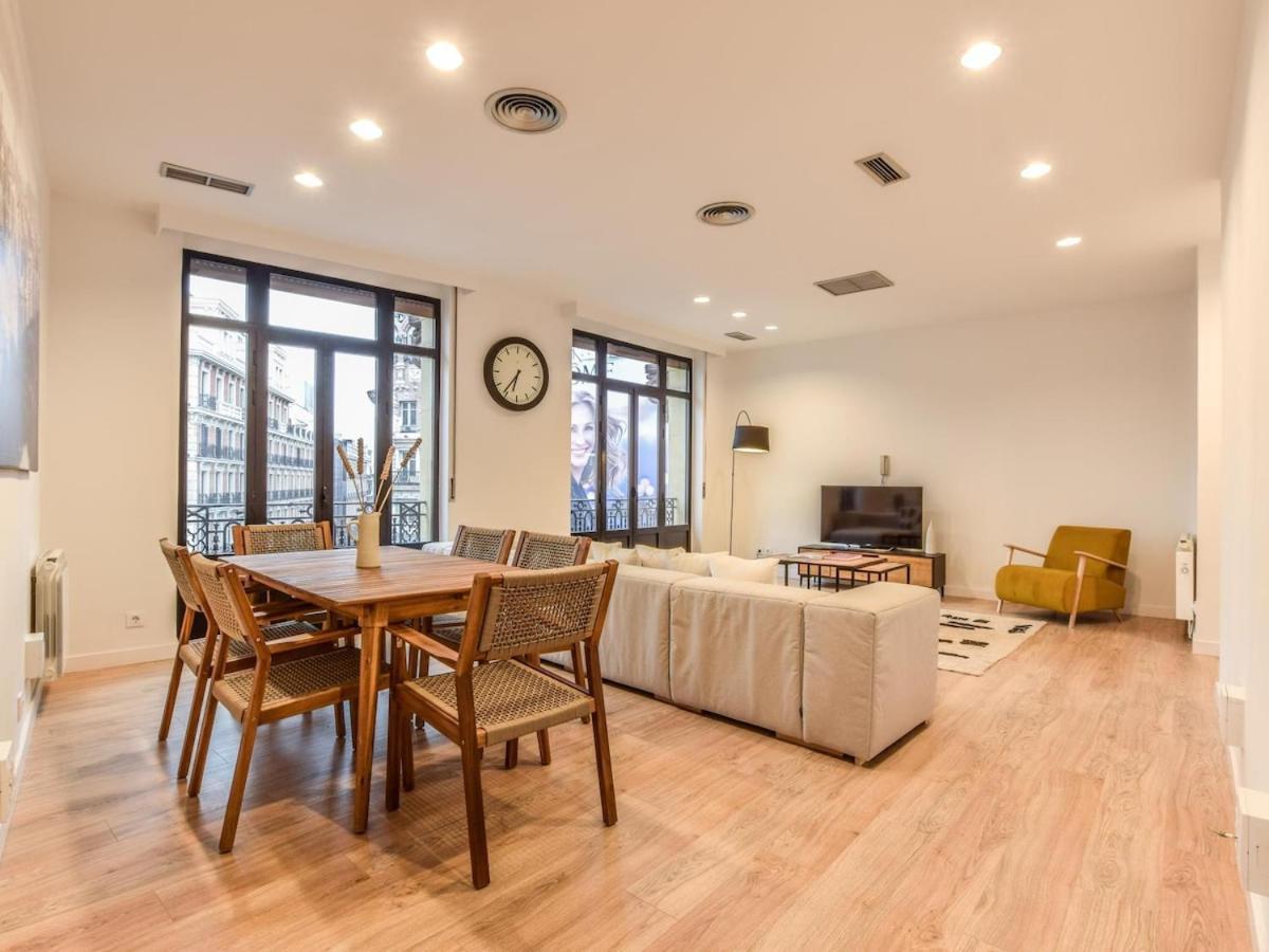 Apartamento En Plaza De Canalejas Leilighet Madrid Eksteriør bilde